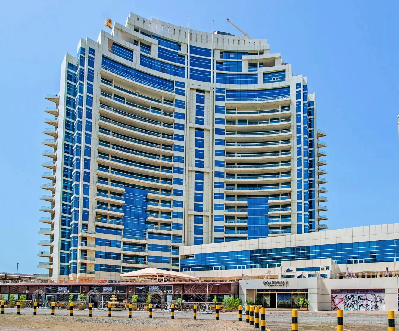 Dorra Bay